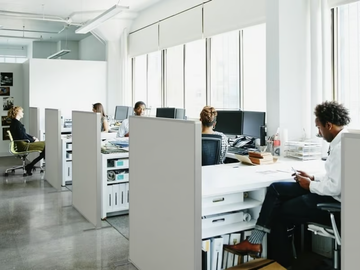 Akusto™ Screen - Texona freestanding office screen by Saint-Gobain ECOPHON - view 2